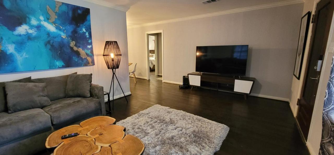 The Harby Street House - Close To U Of H, Stadiums, Downtown, Med Center Houston Exterior photo