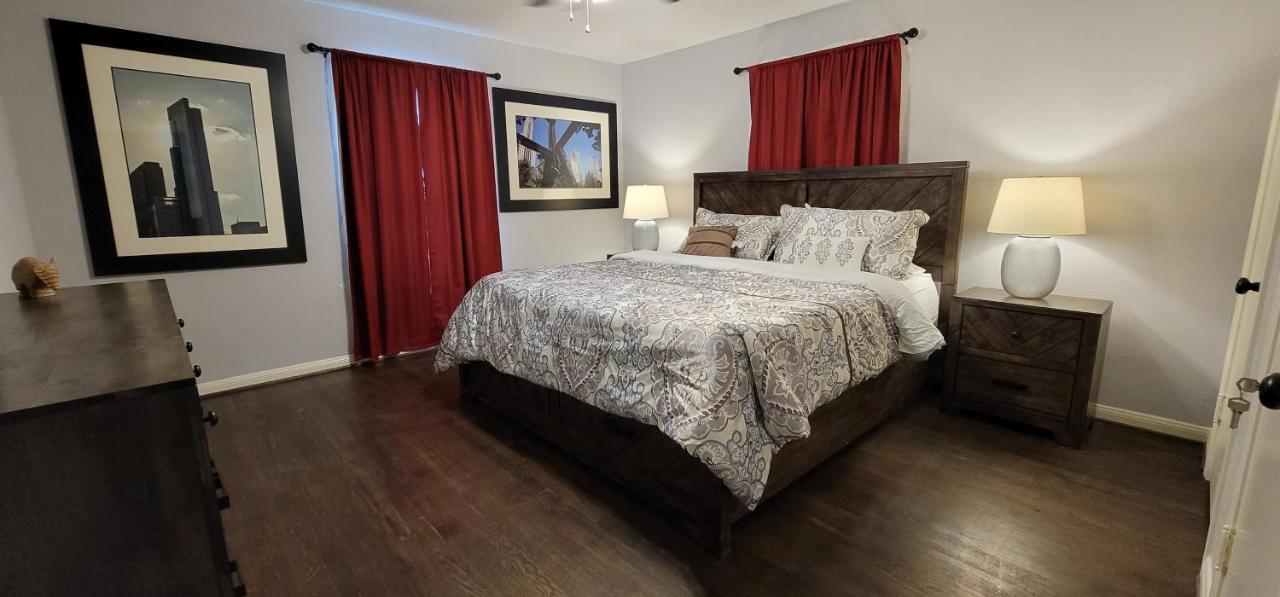 The Harby Street House - Close To U Of H, Stadiums, Downtown, Med Center Houston Exterior photo